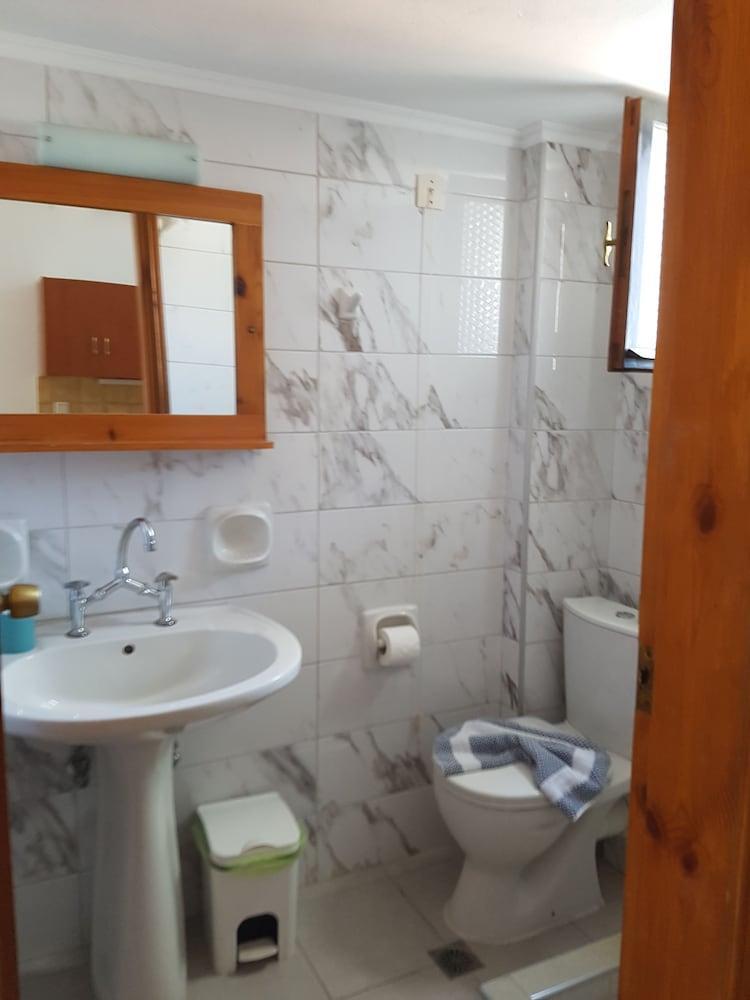 Anthi Katerina Rooms Platanés エクステリア 写真