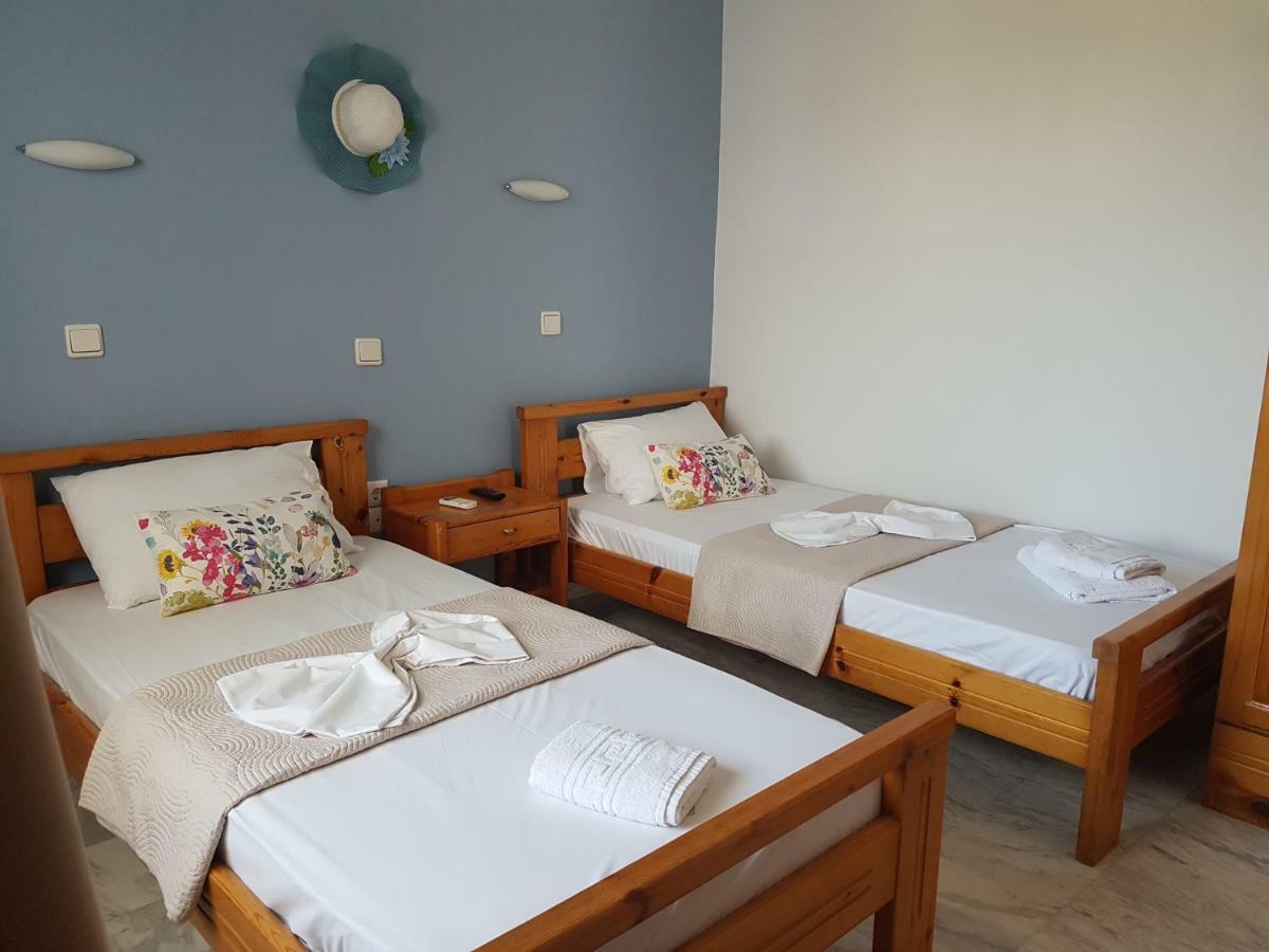 Anthi Katerina Rooms Platanés エクステリア 写真